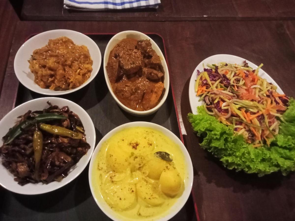 Ayubowan Homestay Katunayaka Exteriör bild