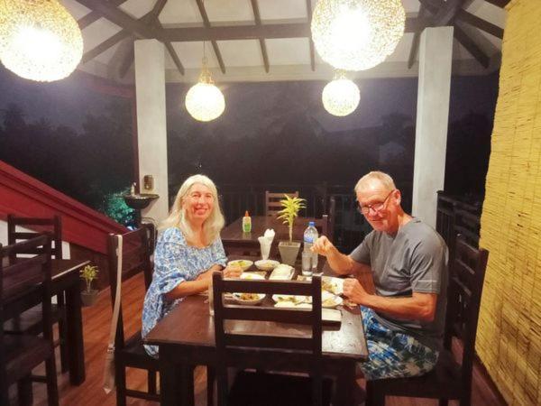 Ayubowan Homestay Katunayaka Exteriör bild